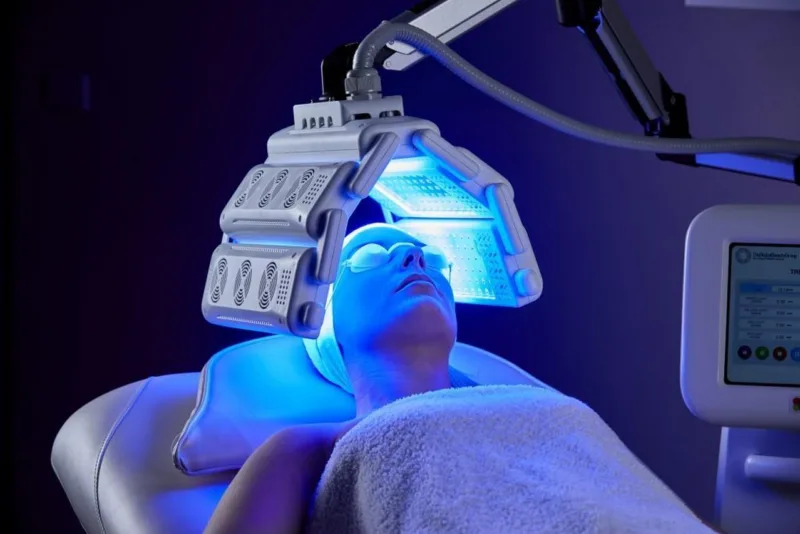 Jaki jest wpływ Terapii Światłem LED na skórę?